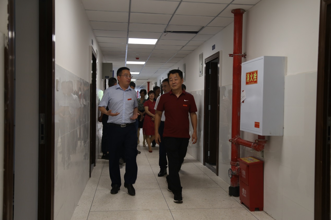 说明: C:\Users\Administrator\AppData\Local\Temp\7zE4DEA6290\IMG_8904.JPG